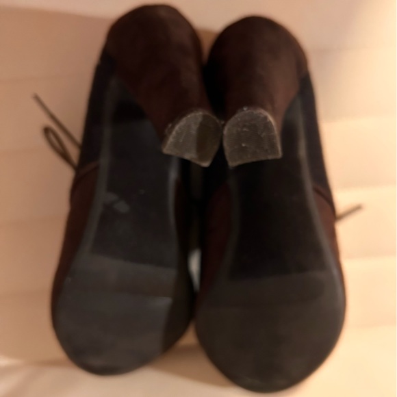 XOXO Jasmine Brown Suede shoes 👠 - Picture 4 of 5